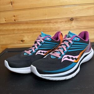 Saucony Kinvara 12 Women's Black and Pink Athletic Shoes S10619-25 US 8.5